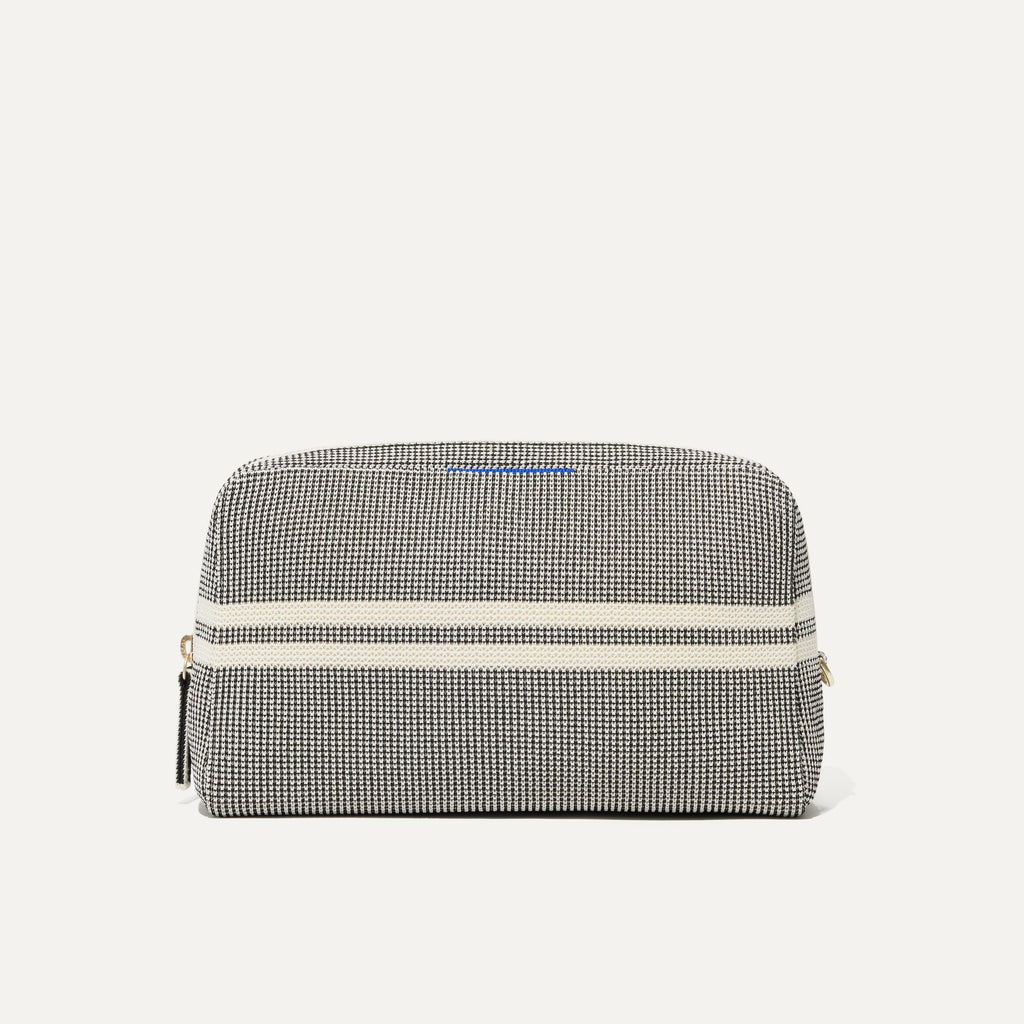 The Universal Pouch