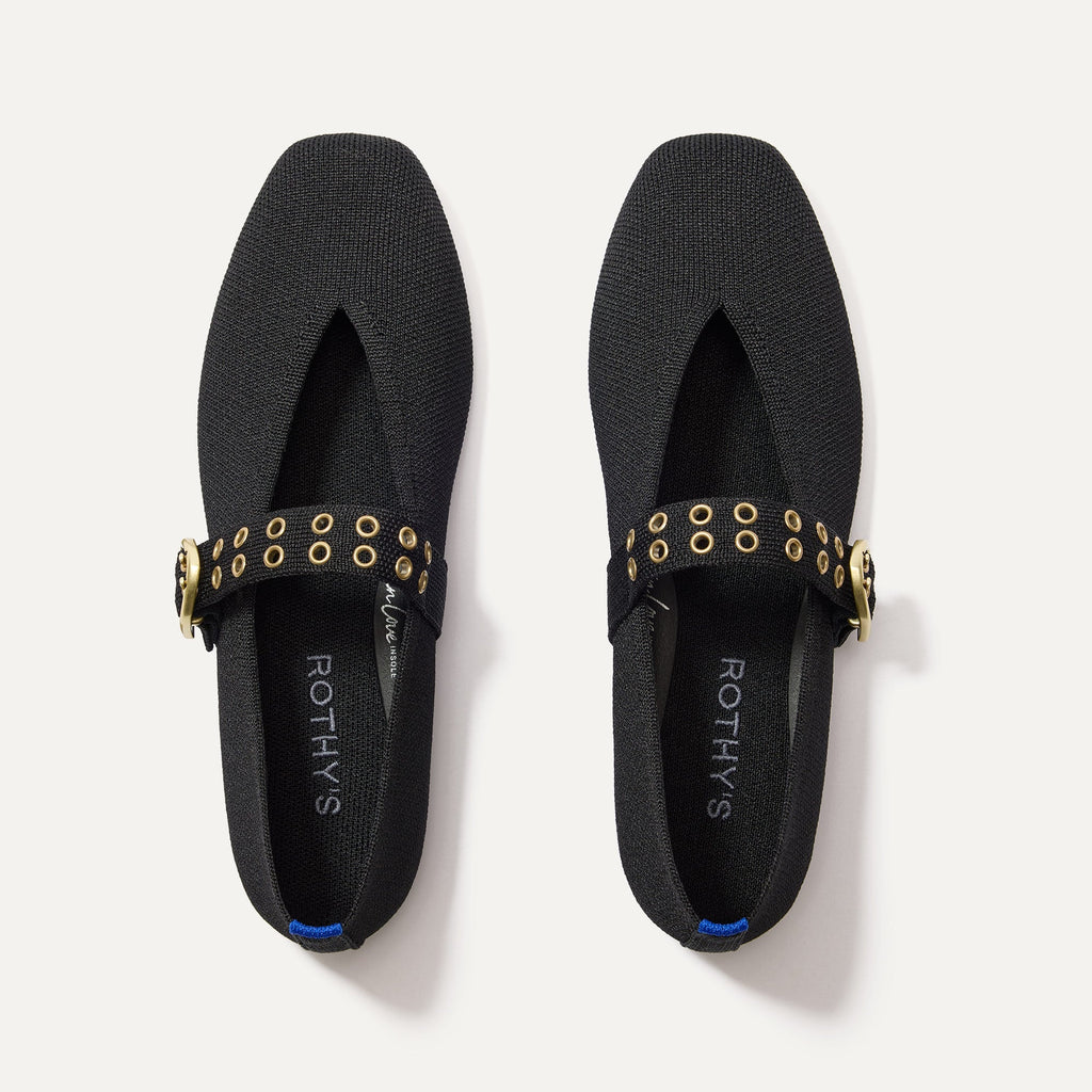 The Max Buckle Mary Jane - Black