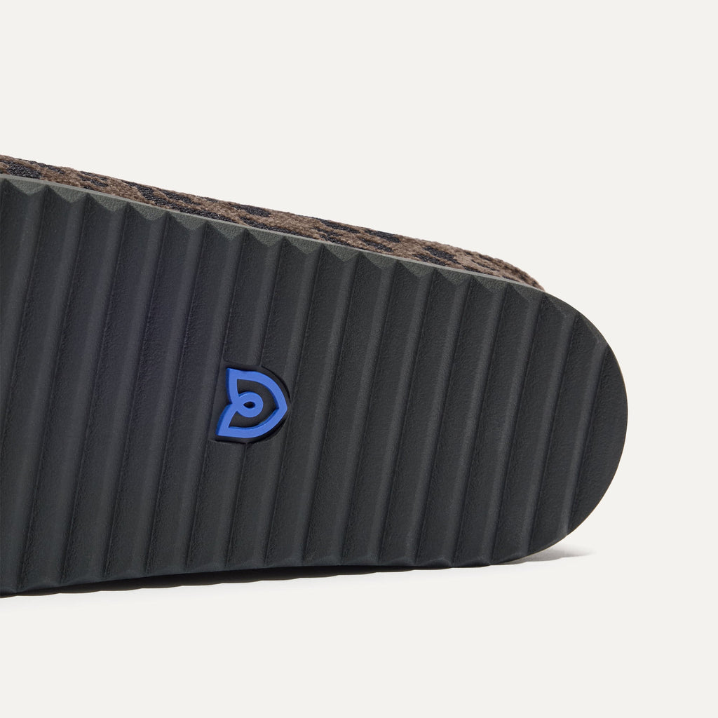 The ReVelvet Casual Clog - Cheetah