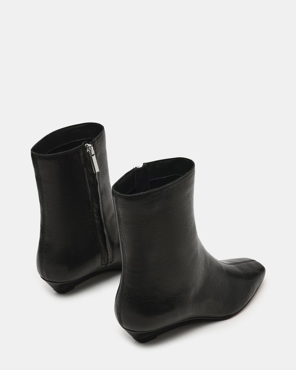 FLAIRE BLACK LEATHER